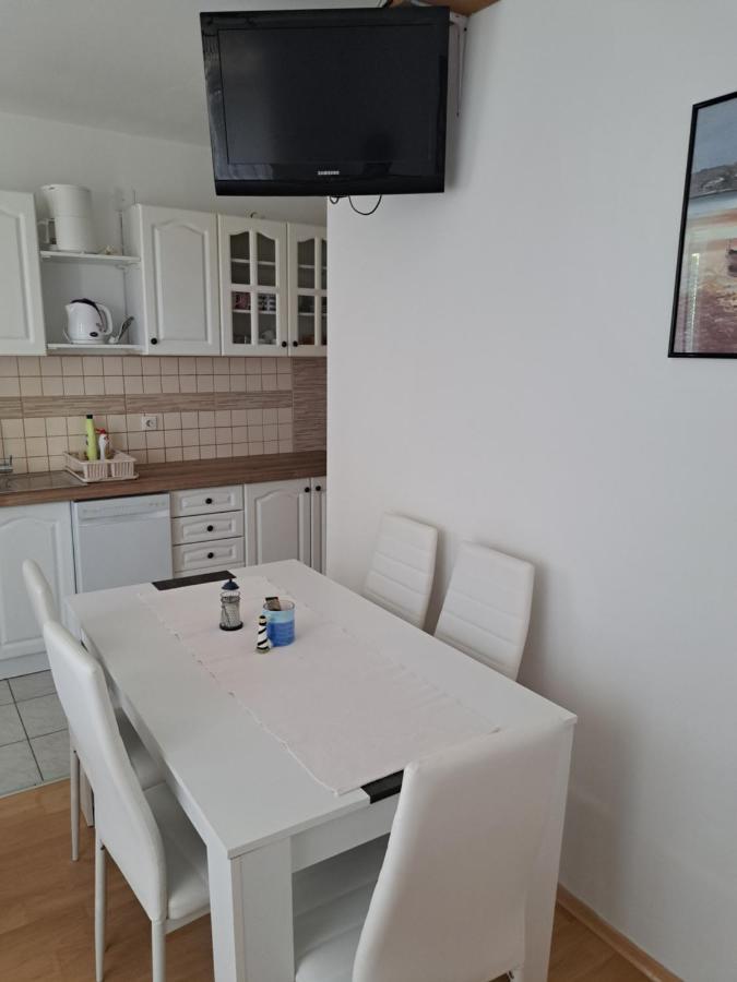 Apartmani Postonjski Privlaka  Bagian luar foto